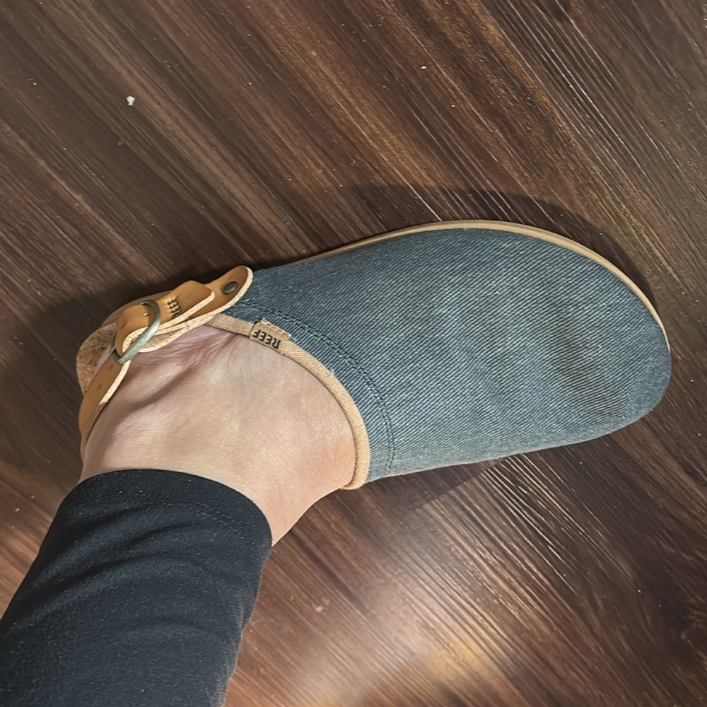 Reef Clogs - image 6